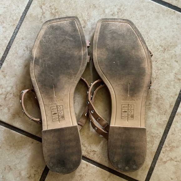 Dolce Vita women’s nude studded square toe strappy faux leather sandals size 9 - Picture 5 of 6